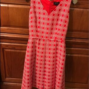 Tomato red patterned Tahari size 4 dress